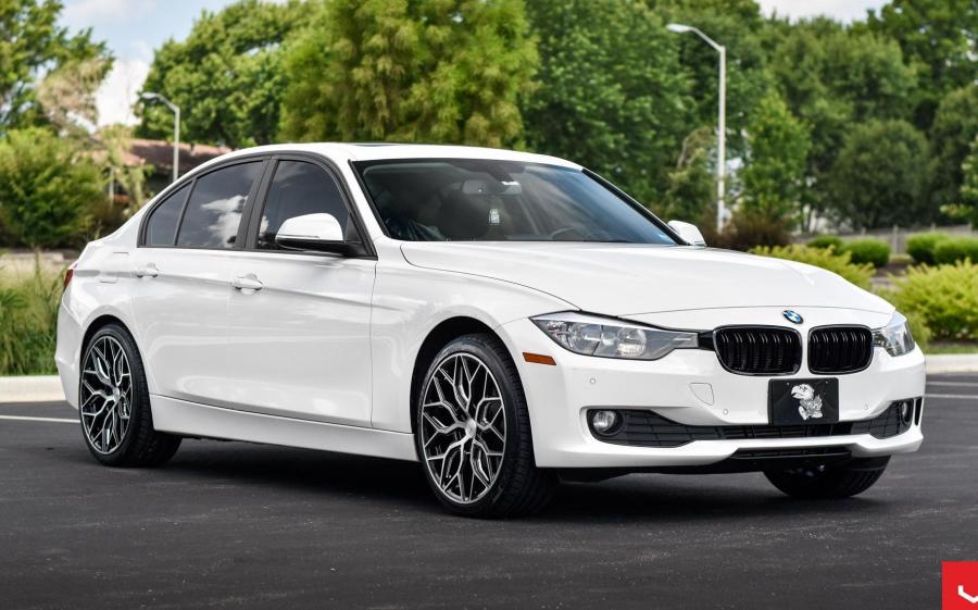 BMW 320i xDrive on Vossen Wheels (HF-2) '2019